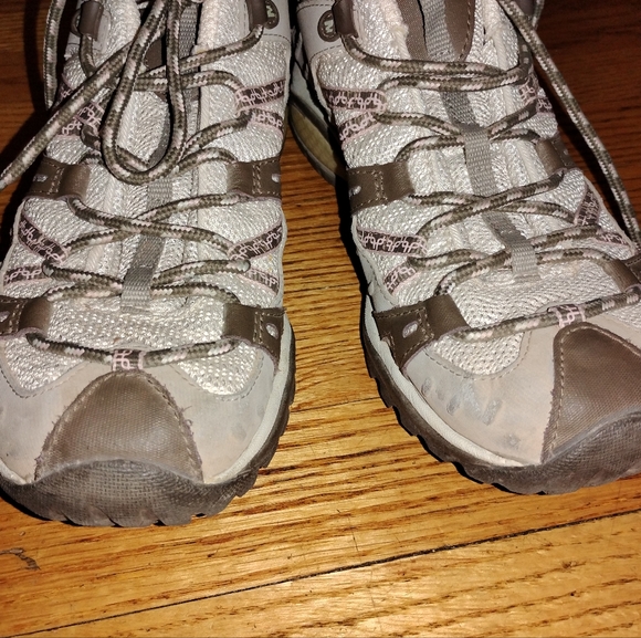 Walking/Hiking Sneakers - Picture 2 of 6